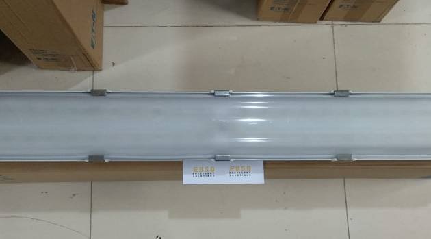 VLL-5L-57-EM1-16-120-N CCL2004182 VLL LED Zone 1 GRP Linear Light Fixtures