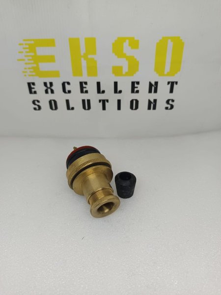 2506B-125. PLUG BRASS 125V 20A