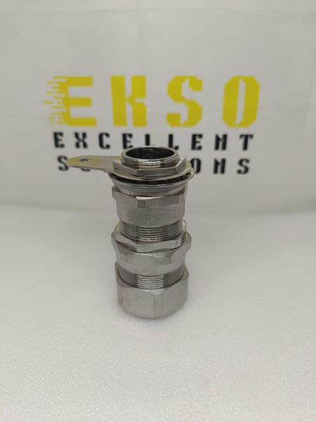 32E1FW M32 CML (32E1FW1RA5) BRASS NICKEL PLATED CABLE GLAND M32 - Image 3